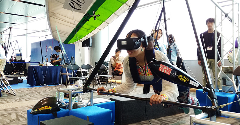 風になる！MAX Japan 2017 VRハンググライダー エクスペリエンス